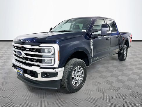 Certified 2024 Ford F250 Lariat AWD/4WD image 3