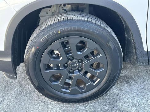 Certified 2023 Honda Ridgeline Black Edition image 8