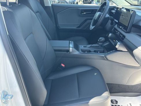 Used 2026 Toyota RAV4 XLE Premium AWD/4WD image 28