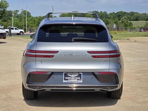 New 2026 Genesis GV70 2.5T Advanced AWD/4WD image 4