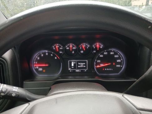 Used 2019 Chevrolet Silverado 1500 Custom w/ Custom Value Package image 15