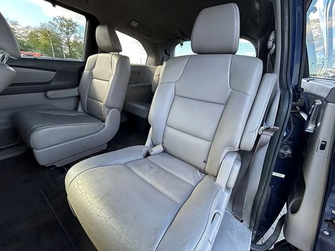 Used 2014 Honda Odyssey EX-L image 18