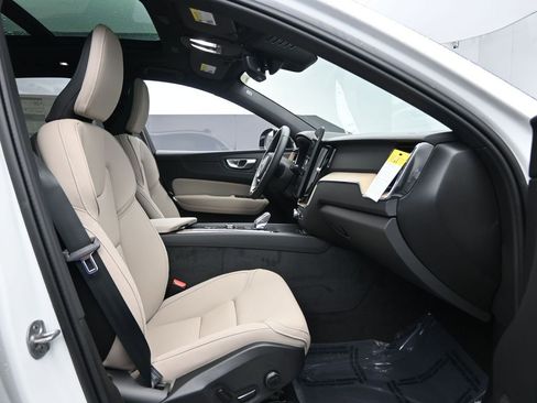 New 2026 Volvo XC60 B5 Plus w/ Protection Package Premier AWD/4WD image 27