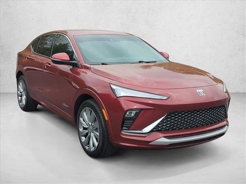 Used 2025 Buick Envista Avenir image 3