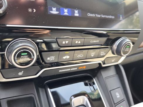 Used 2022 Honda CR-V Touring image 30