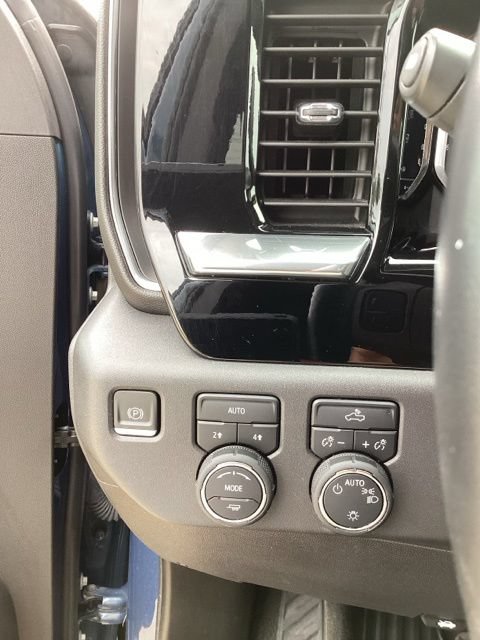Used 2024 Chevrolet Silverado 1500 LT AWD/4WD image 12