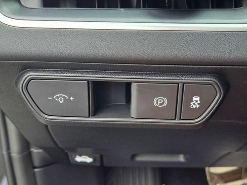 New 2026 Kia K4 FWD image 14