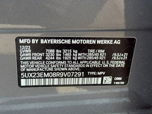 Used 2024 BMW X7 xDrive40i w/ Premium Package AWD/4WD image 28