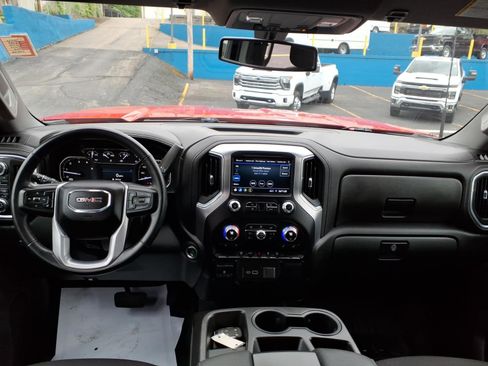Used 2023 GMC Sierra 3500 SLE w/ SLE Value Package AWD/4WD image 15
