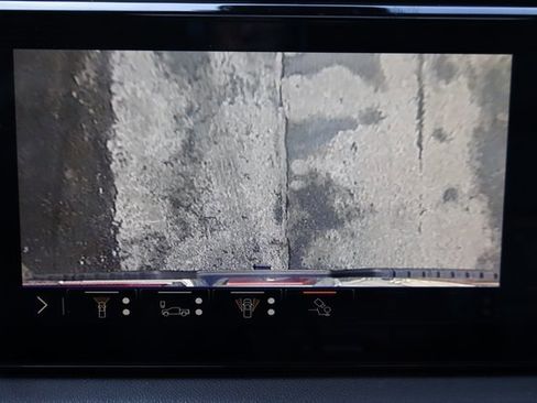 Used 2025 GMC Sierra 2500 AT4 w/ AT4 Premium Plus Package image 32