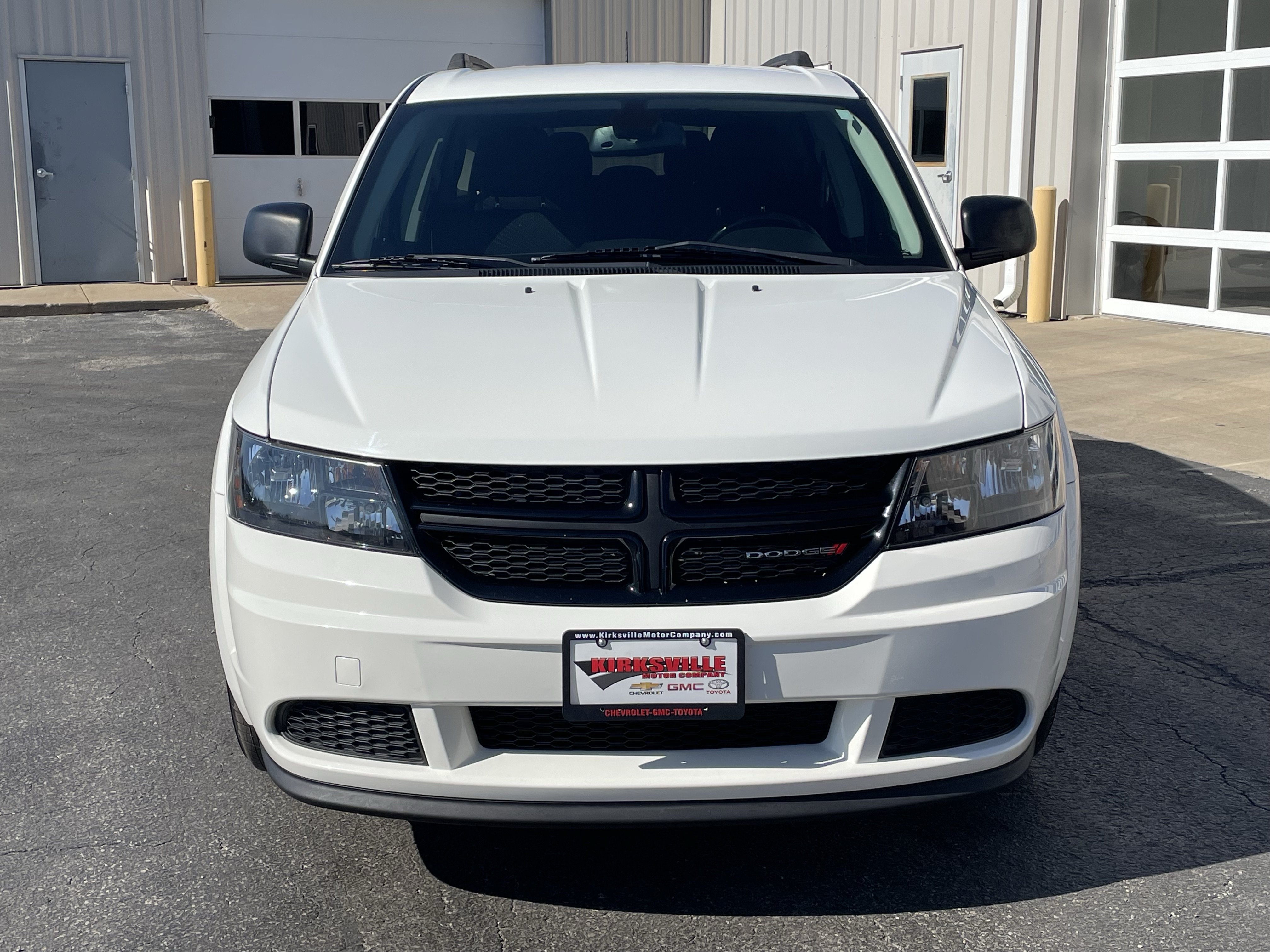 Used 2020 Dodge Journey SE w/ SE Popular Equipment Group FWD image 9