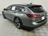 Used 2018 Buick Regal Essence w/ Driver Confidence Package #1 image 4