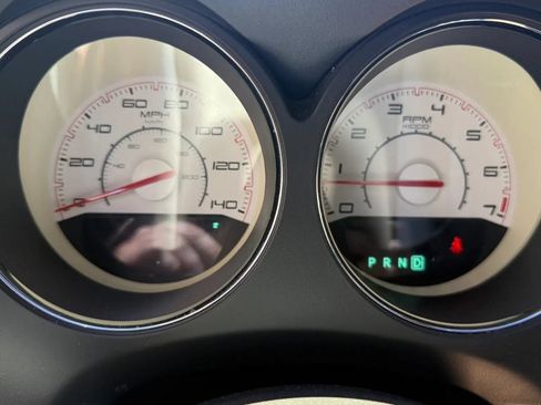 Used 2012 Dodge Challenger SXT RWD image 18