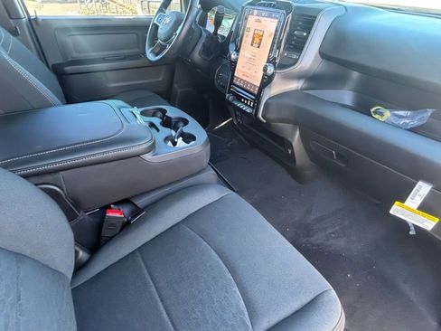 New 2026 RAM 2500 Tradesman AWD/4WD image 21