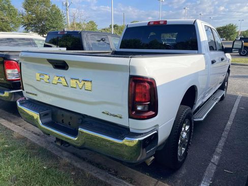 Used 2025 RAM 2500 Big Horn AWD/4WD image 8