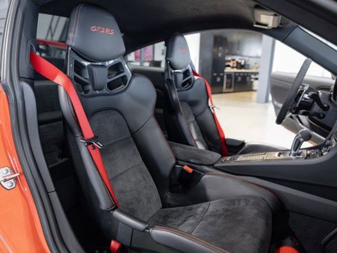 Used 2016 Porsche 911 GT3 RS image 27