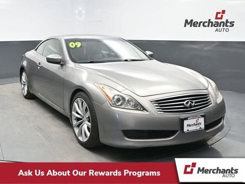 Used 2009 INFINITI G37 Convertible w/ Premium Pkg RWD image 1