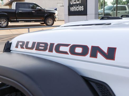 Used 2020 Jeep Gladiator Rubicon image 15