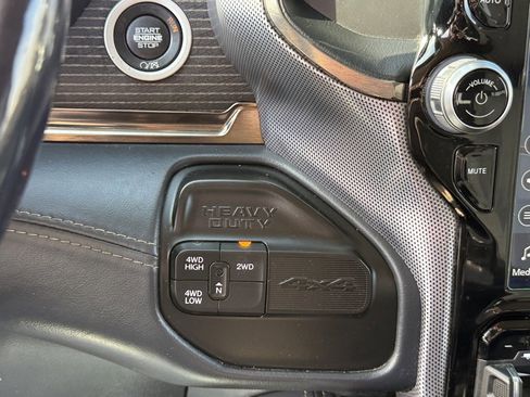 Used 2022 RAM 2500 Limited image 22