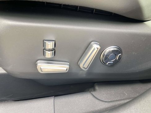 New 2026 Lincoln Nautilus Reserve image 22