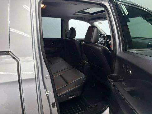 Used 2019 Honda Ridgeline RTL-E image 17