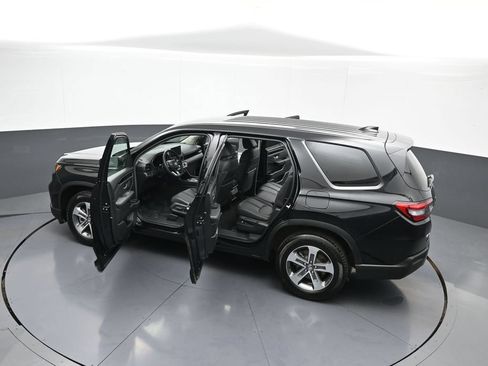 Certified 2025 Honda Pilot EX-L image 45