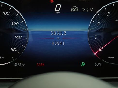 Used 2024 Mercedes-Benz GLS 450 4MATIC image 16
