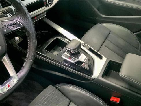 Used 2022 Audi A4 2.0T Premium Plus AWD/4WD image 15
