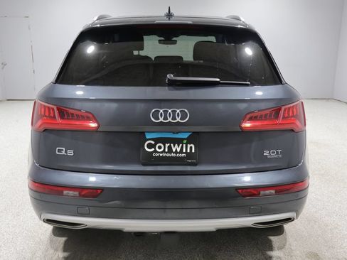 Used 2018 Audi Q5 2.0T Premium Plus w/ Premium Plus Package AWD/4WD image 3
