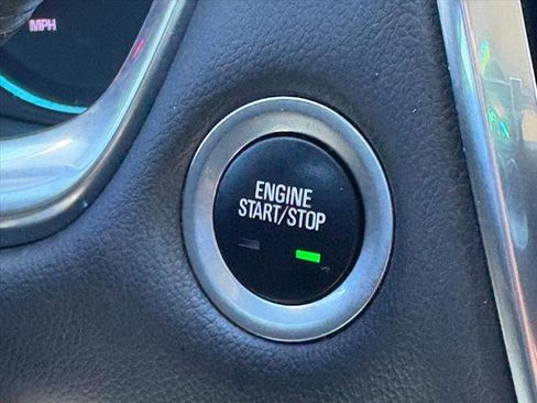 Certified 2021 Chevrolet Traverse RS image 18