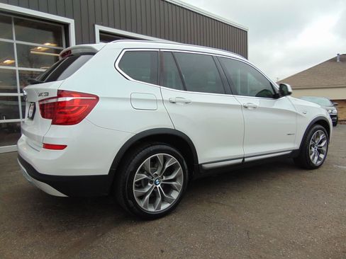 Used 2015 BMW X3 xDrive28i image 9