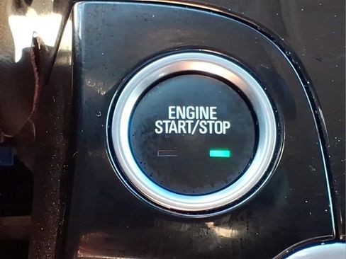 Used 2022 Buick Encore Preferred w/ Safety Package AWD/4WD image 22