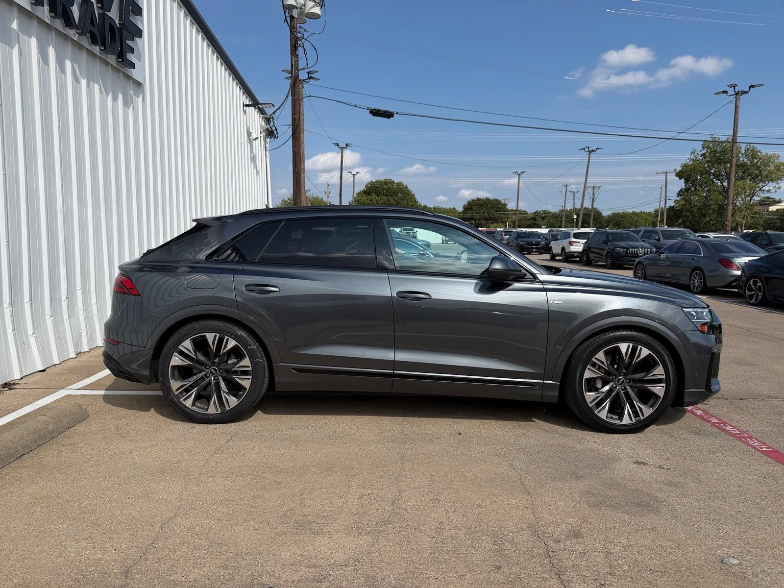 Used 2025 Audi Q8 Prestige w/ Prestige Package AWD/4WD image 8