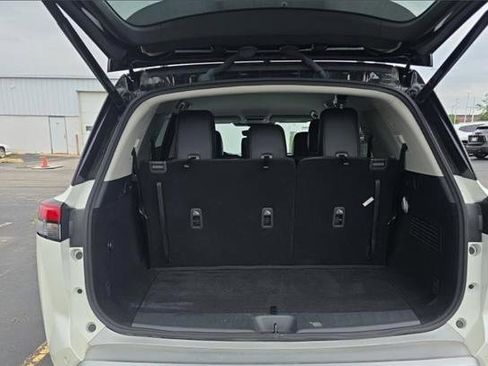 Certified 2023 Nissan Pathfinder SL AWD/4WD image 12