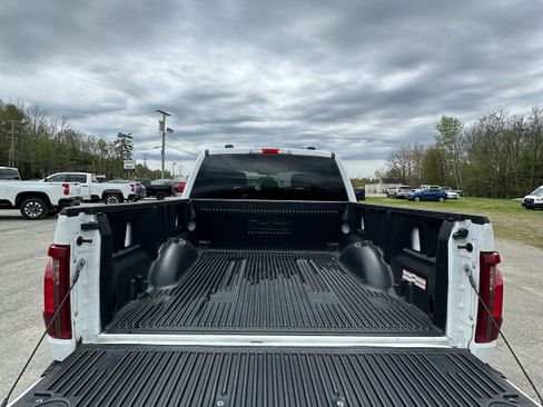 Used 2025 Ford F150 XLT w/ Equipment Group 301A Standard AWD/4WD image 24