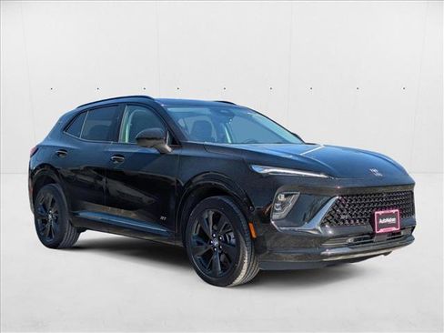 New 2025 Buick Envision Sport Touring image 7