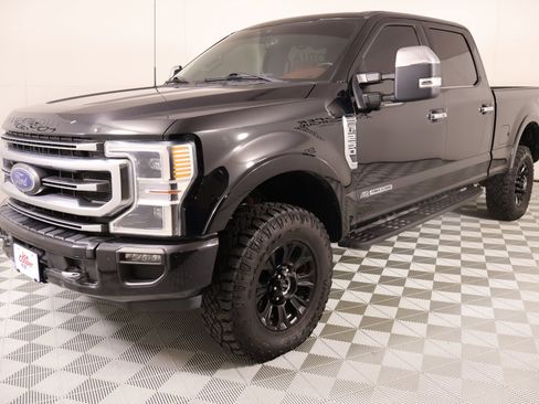 Used 2022 Ford F250 Platinum w/ Tremor Off-Road Package AWD/4WD image 11