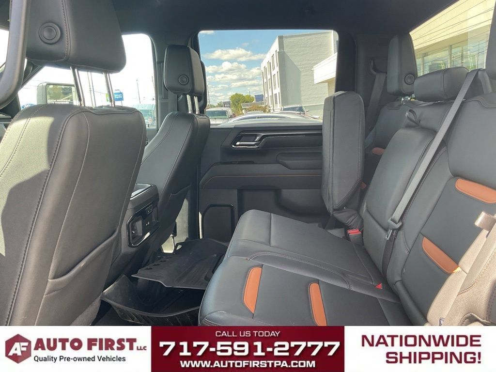Used 2025 GMC Sierra 2500 AT4 AWD/4WD image 15
