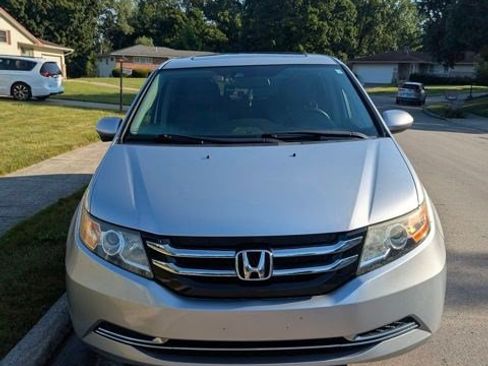 Used 2014 Honda Odyssey EX-L image 12