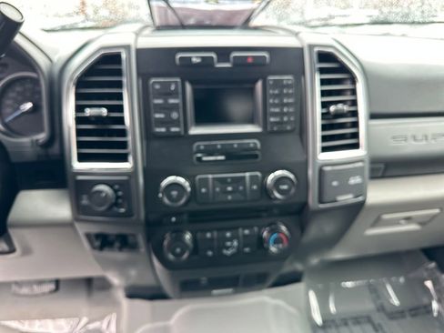 Used 2017 Ford F250 XLT w/ Camper Package image 22