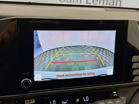 Used 2025 Toyota Camry LE image 14