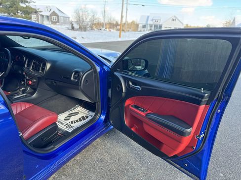 Used 2022 Dodge Charger SRT Hellcat image 15