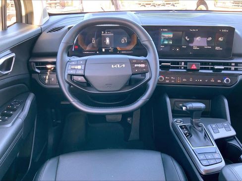 Certified 2026 Kia Sportage EX image 5
