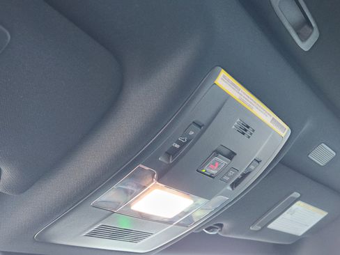 Used 2024 Lexus ES 350 w/ Premium Package image 33