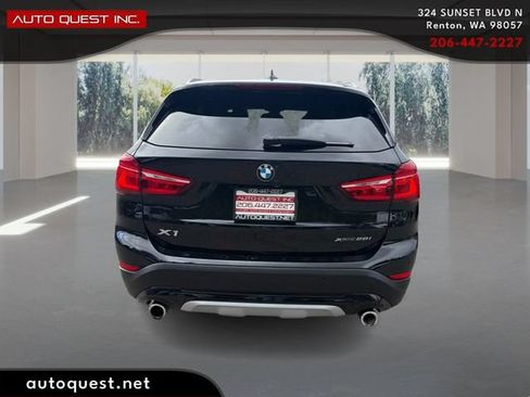 Used 2022 BMW X1 xDrive28i w/ Convenience Package AWD/4WD image 6