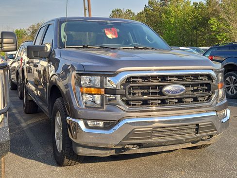 Used 2023 Ford F150 XLT w/ Trailer Tow Package image 3