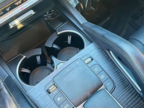 Used 2022 Mercedes-Benz GLE 350 GLE 350 w/ Premium Package image 29