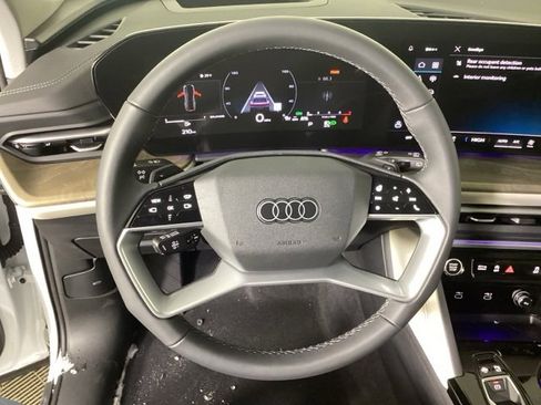 New 2025 Audi Q5 Prestige image 28