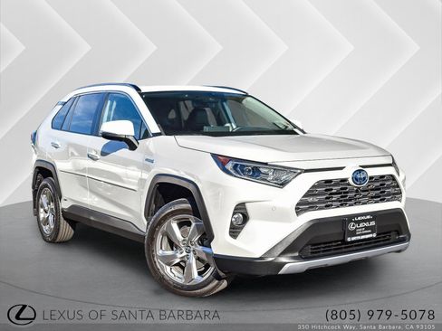 Used 2019 Toyota RAV4 Limited image 1