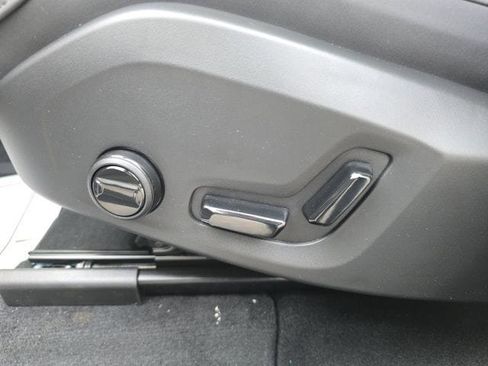 New 2026 Volvo XC60 B5 Plus w/ Protection Package Premier AWD/4WD image 26